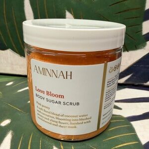 Aminnah Love Bloom Body Sugar Scrub nwt